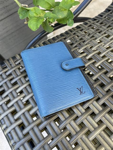 louis vuitton epi leather credit card holder|louis vuitton small zippy wallet.